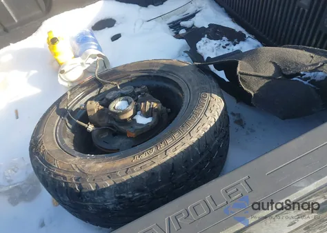 2015 Chevrolet Silverado 1500 1Lt from USA, damaged, VIN 1GCVKREH2FZ182582